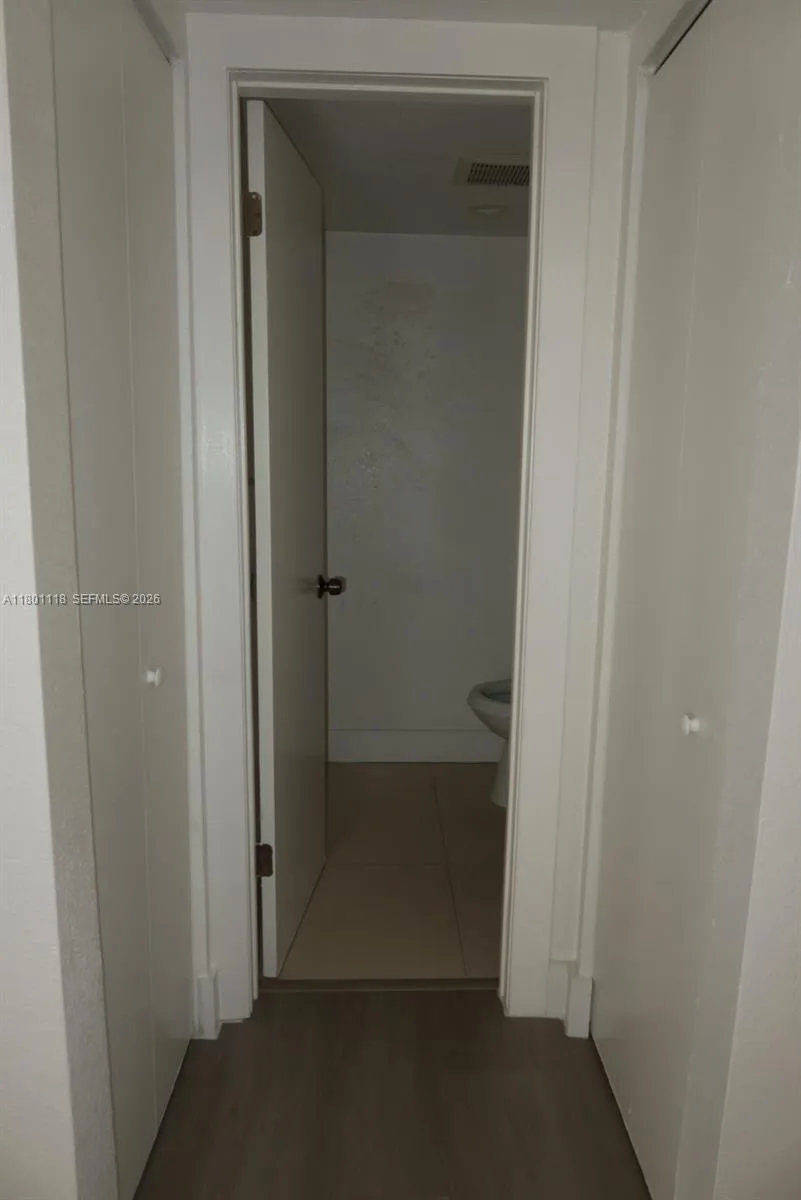 8098 NW 99th Ter, Hialeah Gardens, FL 33016 photo 12
