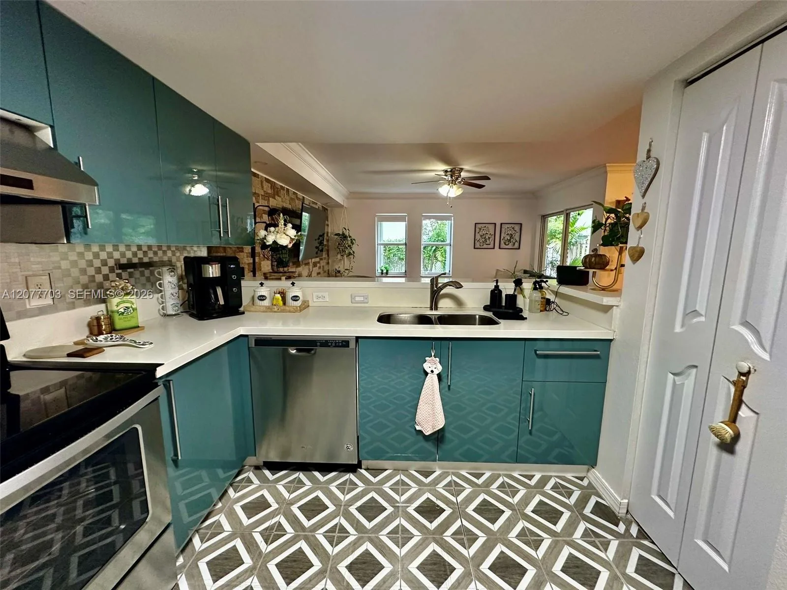 10901 NW 88th Ter # 804, Doral, FL 33178 photo 2