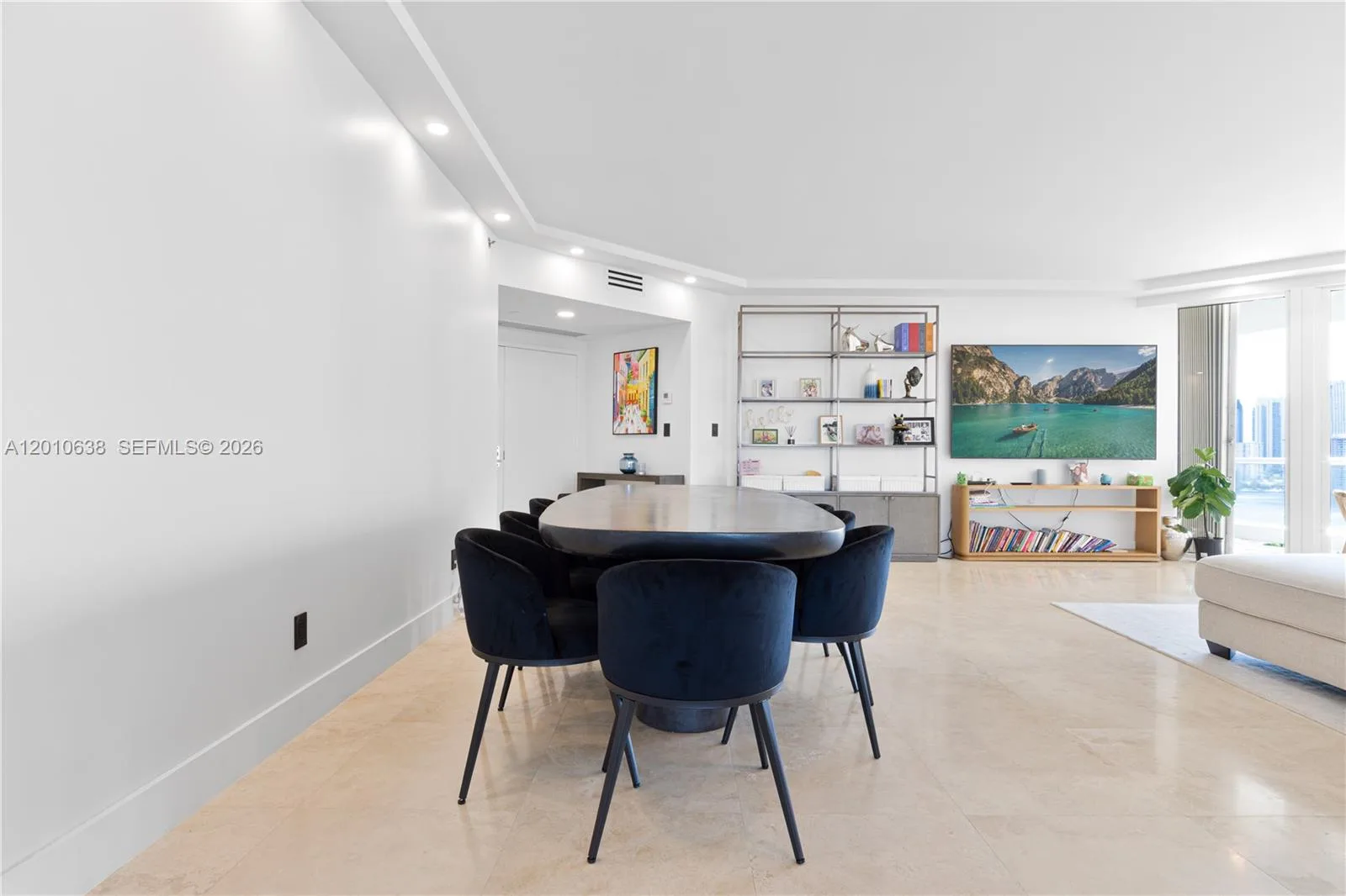 7000 Island Blvd # 1402, Aventura, FL 33160 photo 4