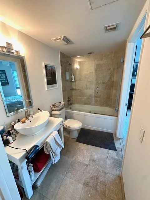 350 S Miami Ave # 2110, Miami, FL 33130 photo 13