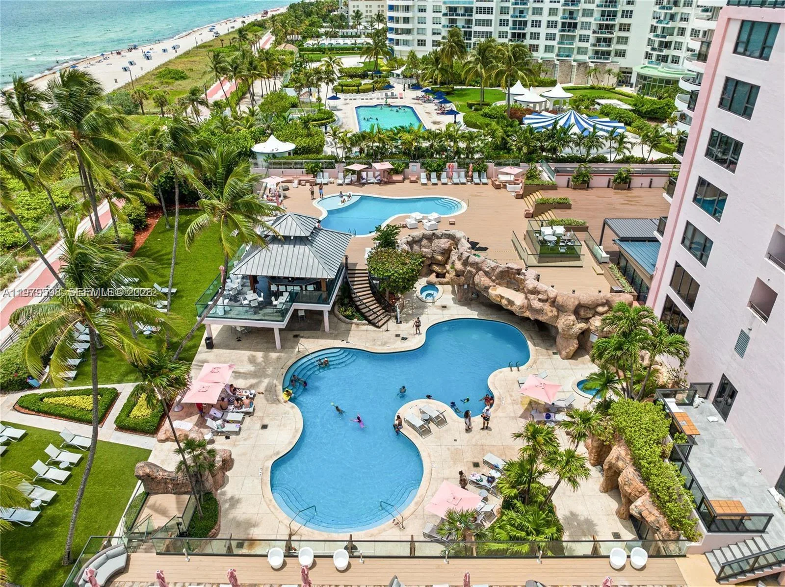 5225 Collins Ave # 1214, Miami Beach, FL 33140 photo 2