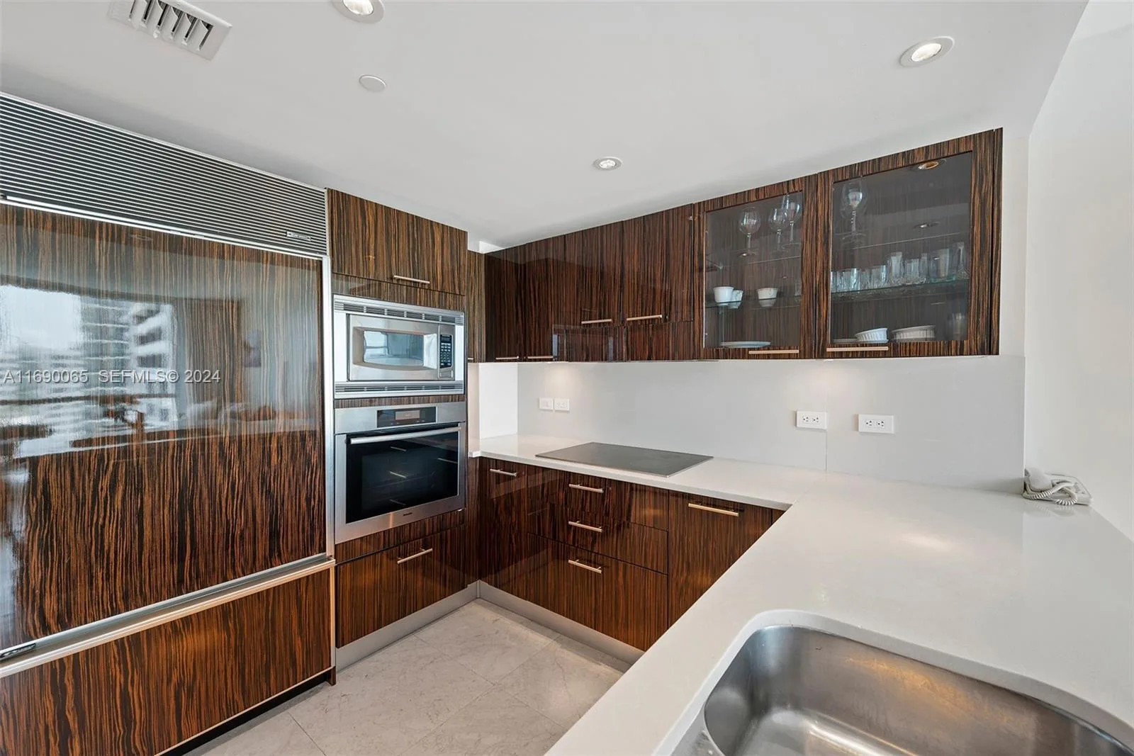 6801 Collins Ave # 1203, Miami Beach, FL 33141 photo 11