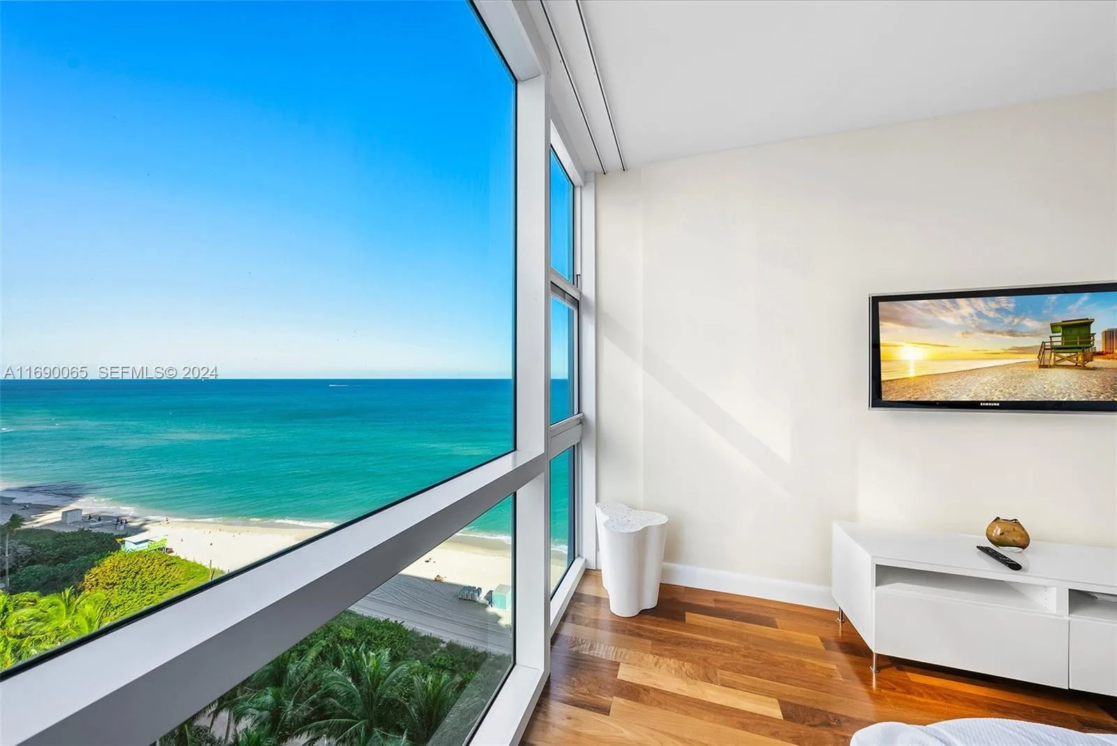 6801 Collins Ave # 1203, Miami Beach, FL 33141 photo 4