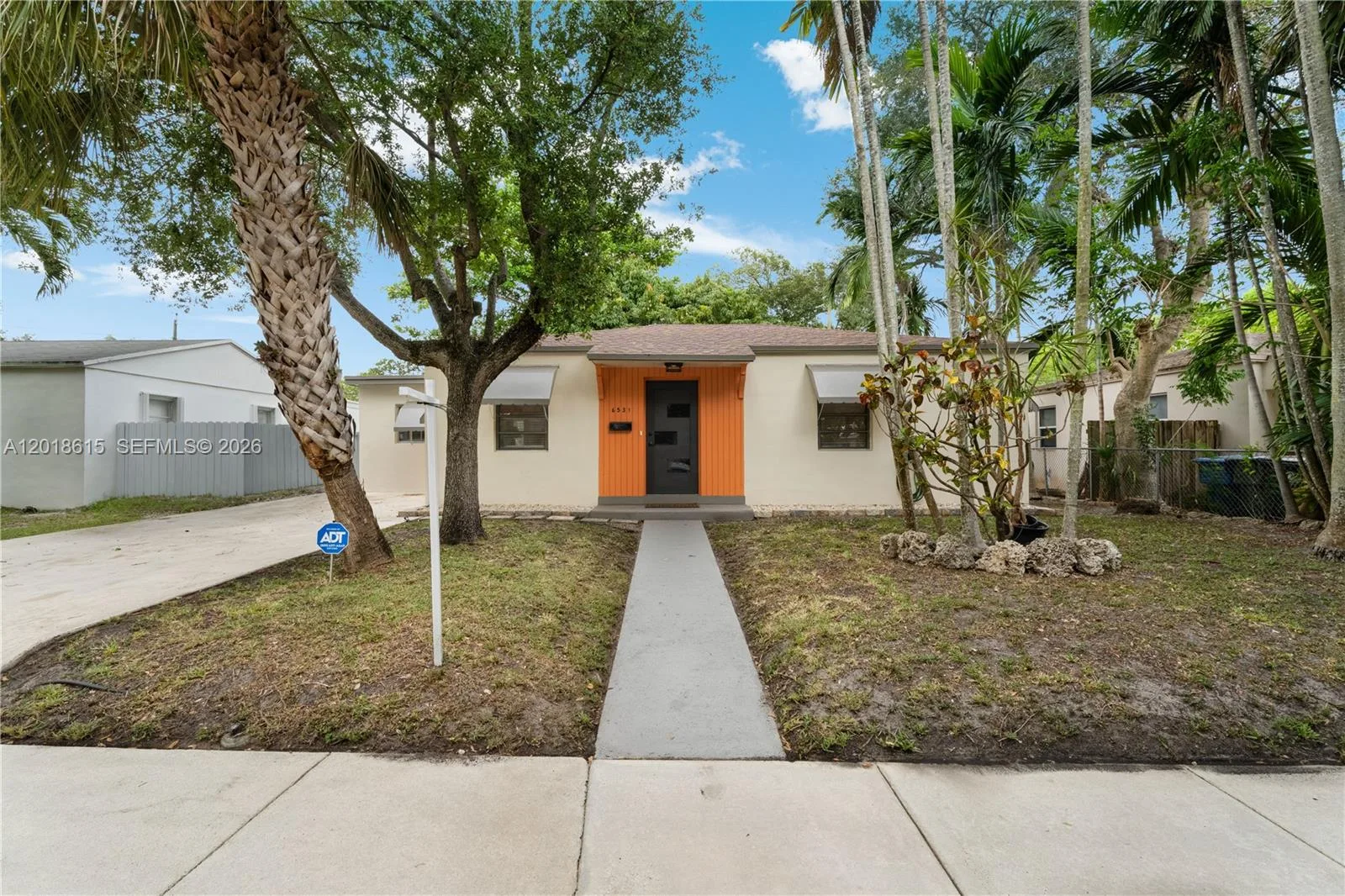 6531 SW 57th Pl, South Miami, FL 33143