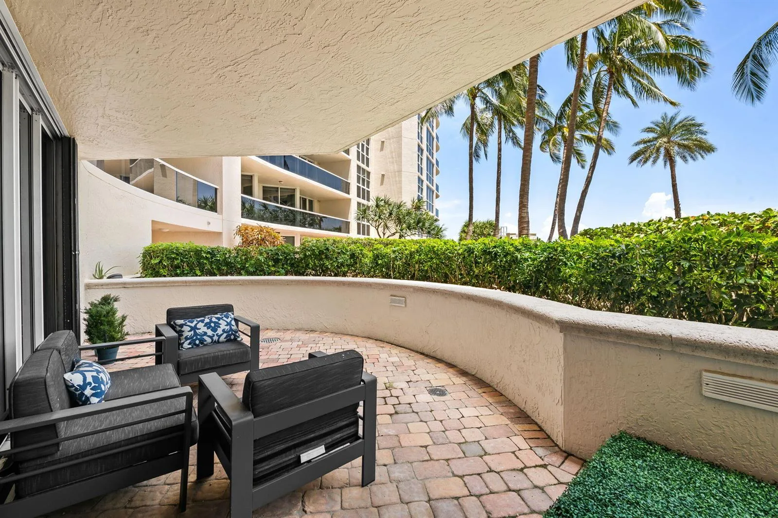 3200 N OCEAN Boulevard # 307, Fort Lauderdale, FL 33308 photo 4