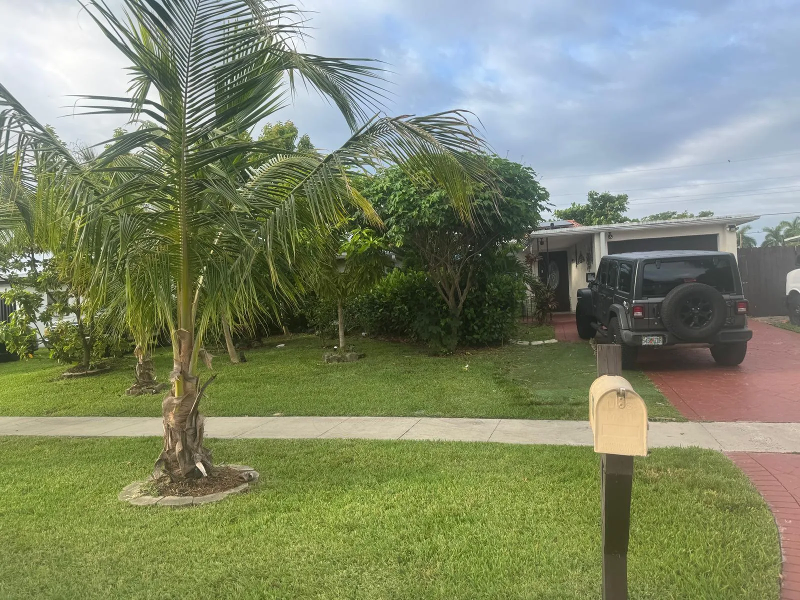 6218 NW 17th Street, Margate, FL 33063