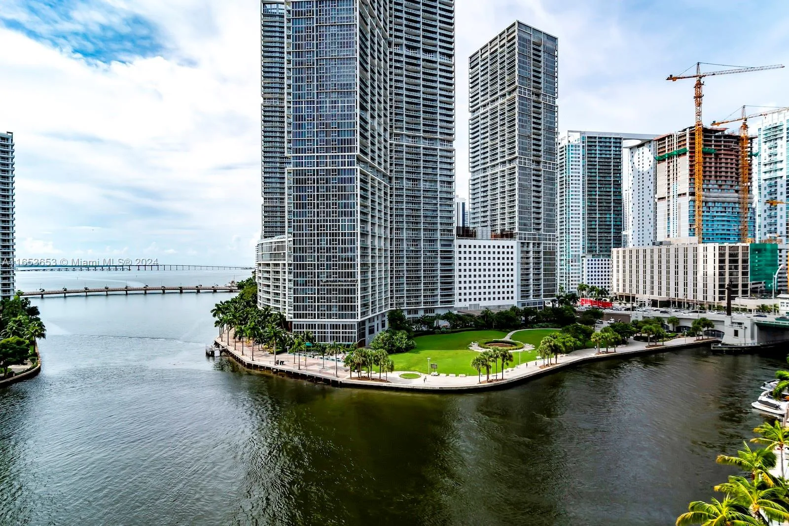 300 Biscayne Blvd Way # 902, Miami, FL 33131 photo 6