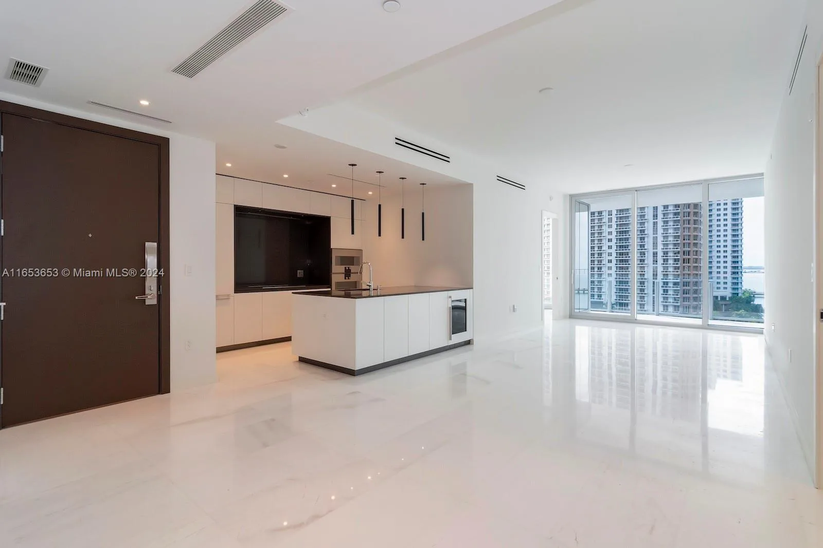 300 Biscayne Blvd Way # 902, Miami, FL 33131 photo 7
