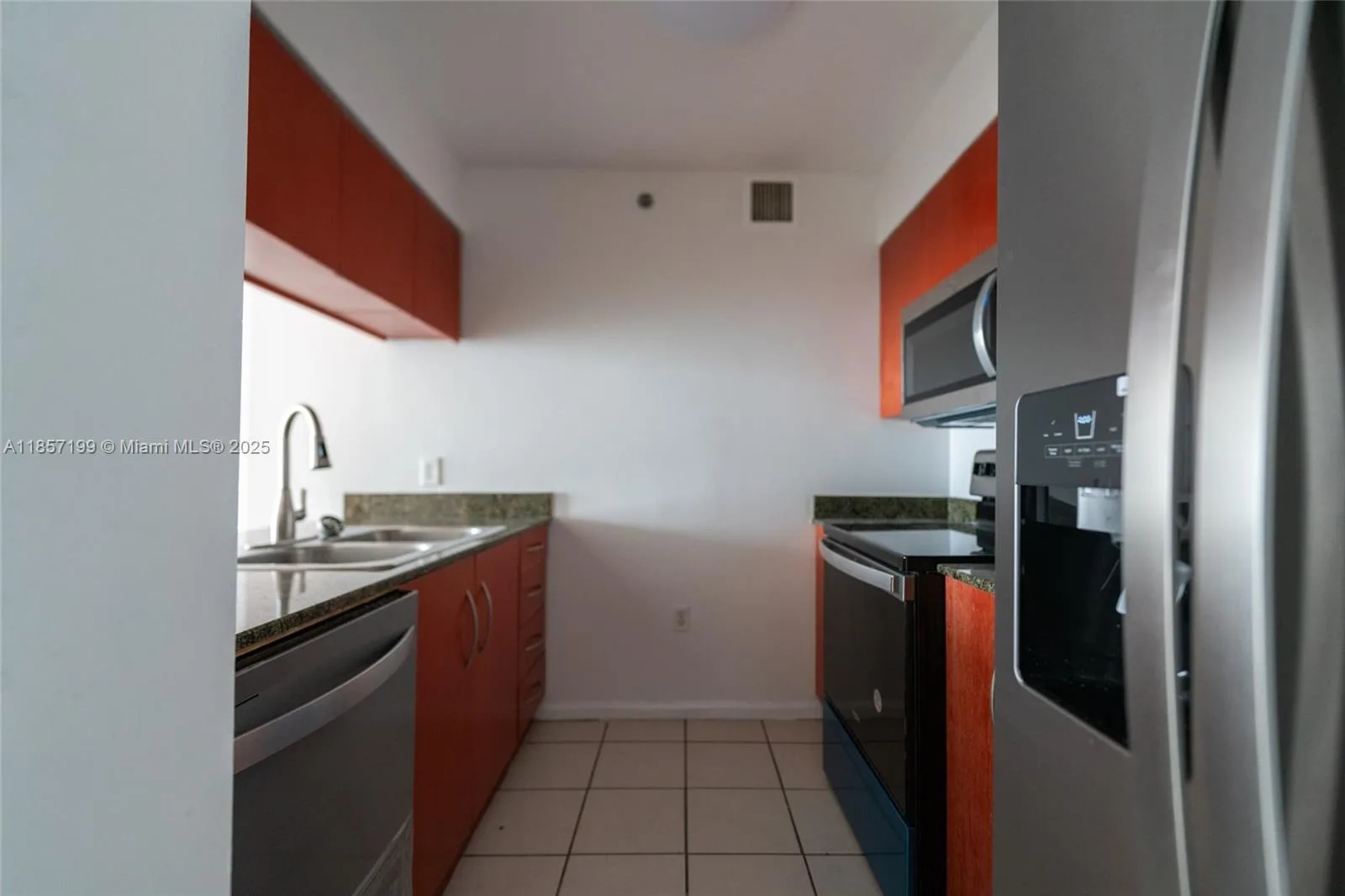 1200 Brickell Bay Dr # 4024, Miami, FL 33131 photo 11