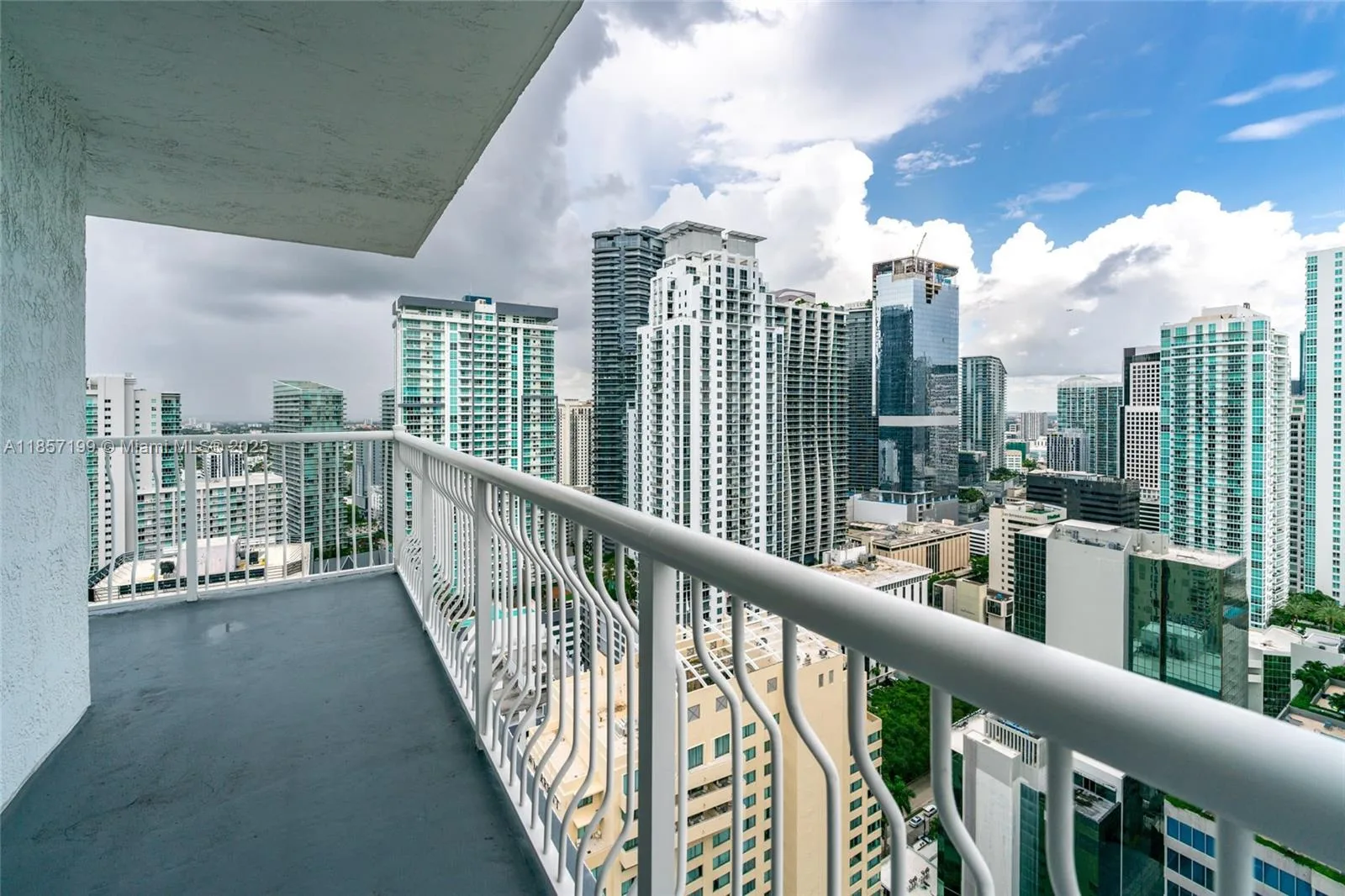 1200 Brickell Bay Dr # 4024, Miami, FL 33131 photo 3