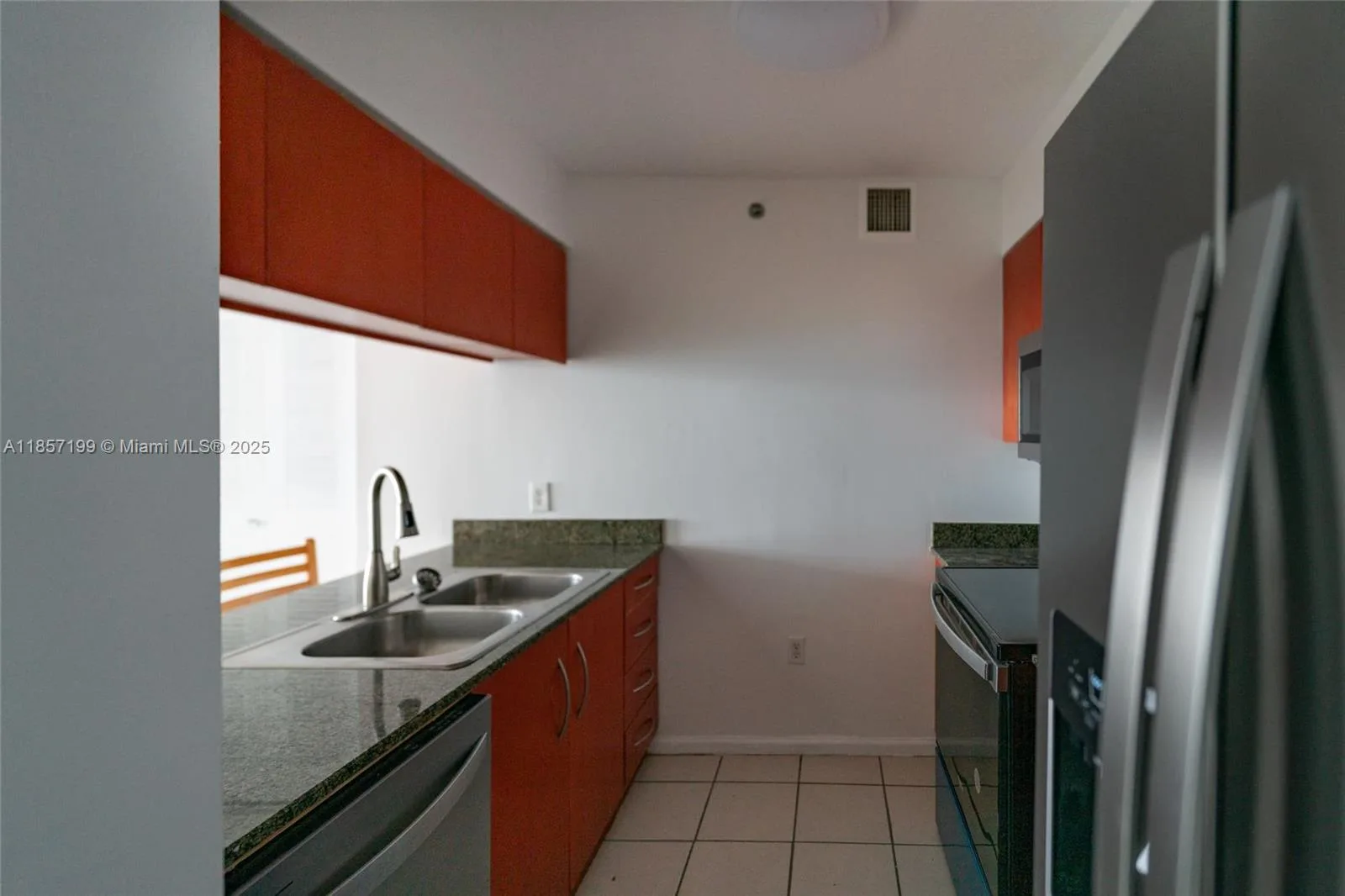 1200 Brickell Bay Dr # 4024, Miami, FL 33131 photo 5