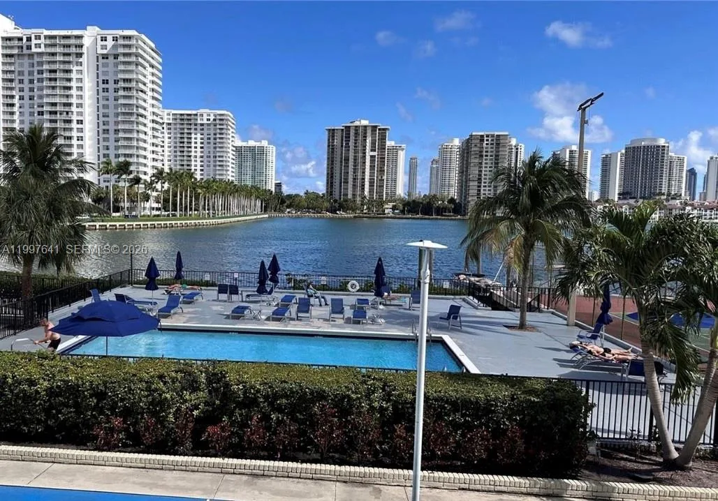 2750 NE 183rd St # 801, Aventura, FL 33160 photo 5