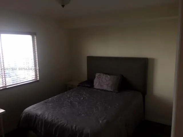 816 NW 11th St # 1104, Miami, FL 33136 photo 6