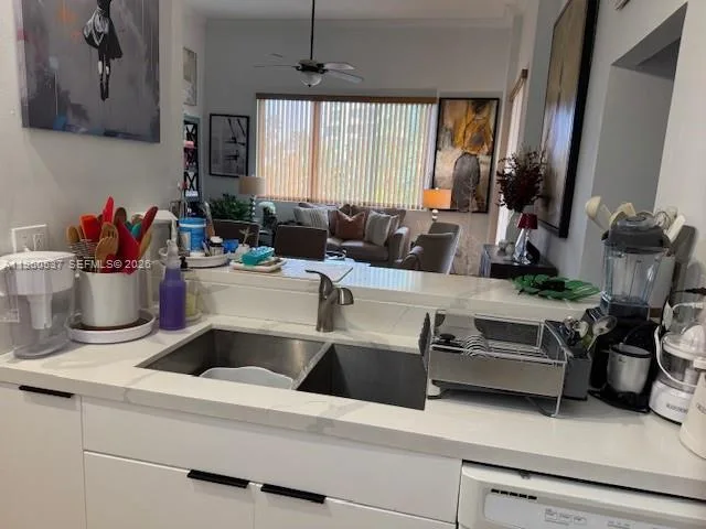 540 Brickell Key Dr # 505, Miami, FL 33131 photo 10