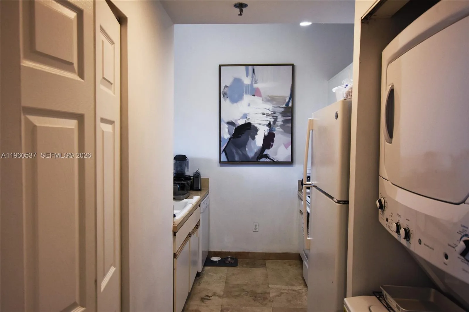 540 Brickell Key Dr # 505, Miami, FL 33131 photo 12