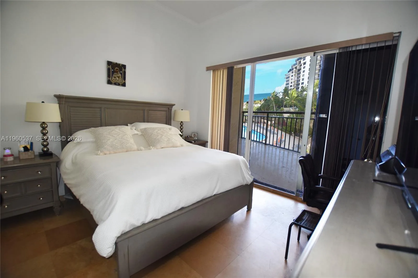 540 Brickell Key Dr # 505, Miami, FL 33131 photo 13