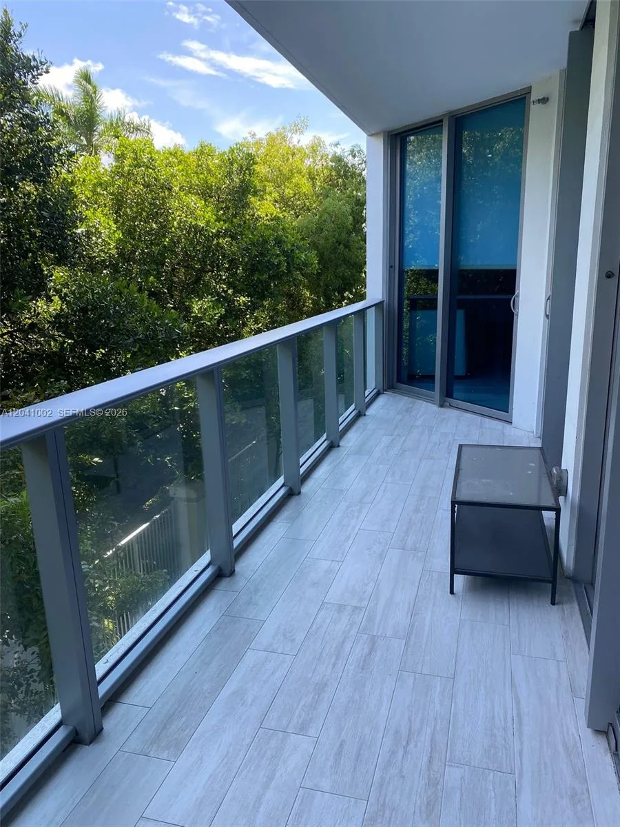 17301 Biscayne Blvd # 206, North Miami Beach, FL 33160