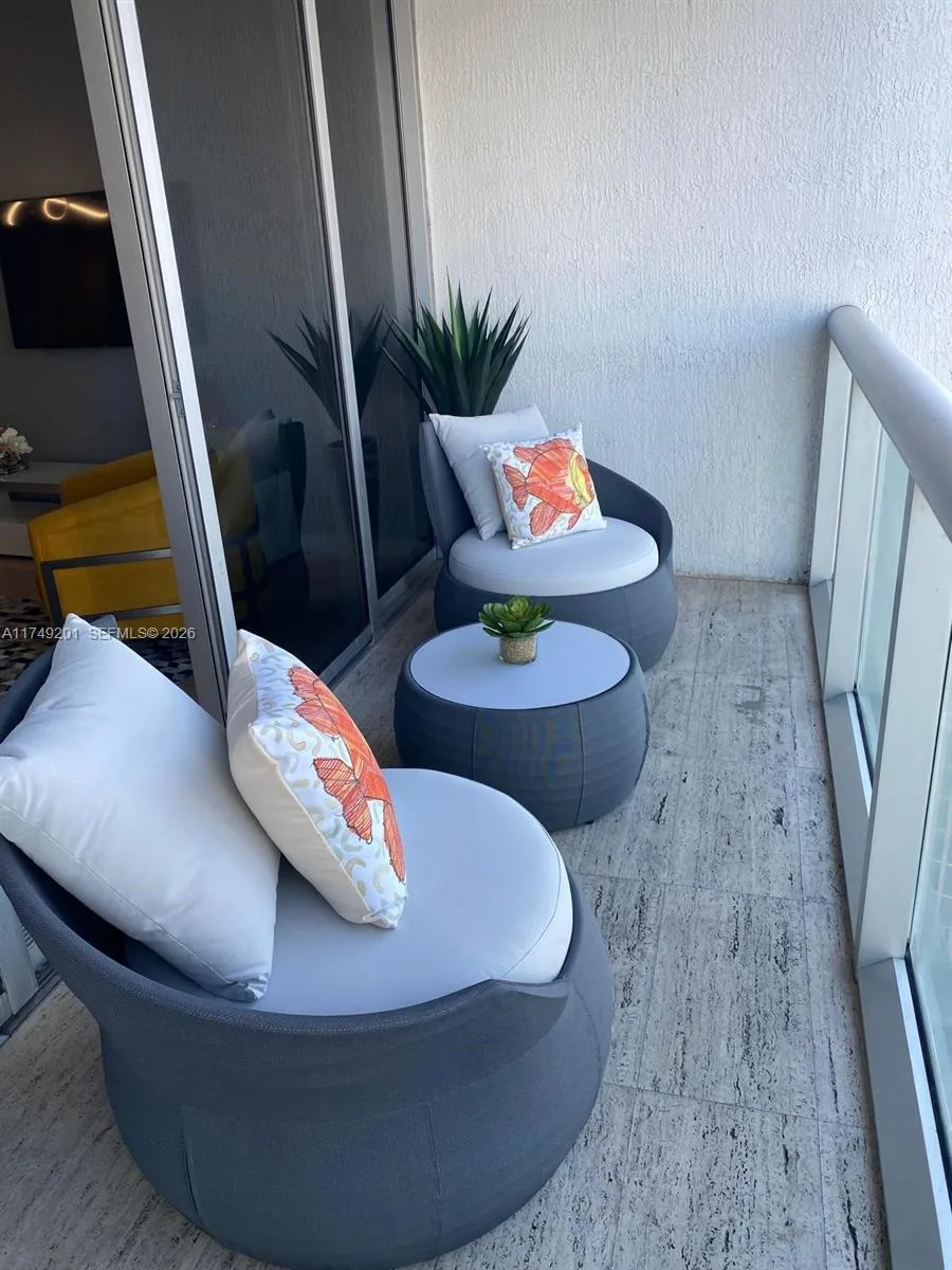 485 Brickell Ave # 2603, Miami, FL 33131 photo 10