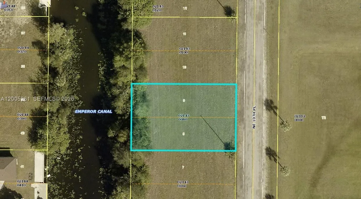 1702 NE 10th PL, Cape Coral, FL 33909 photo 2