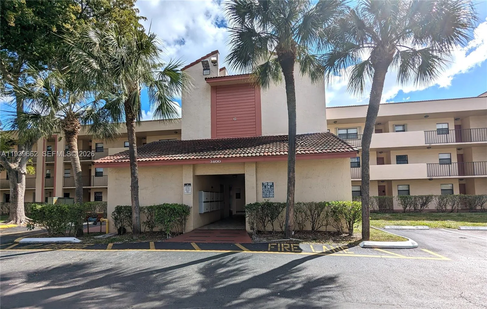 3400 Foxcroft Rd # 115, Miramar, FL 33025 photo 2