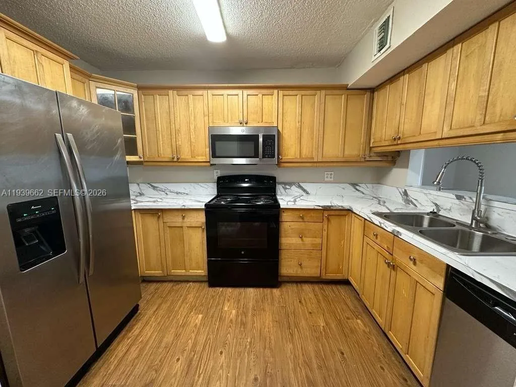3400 Foxcroft Rd # 115, Miramar, FL 33025 photo 4