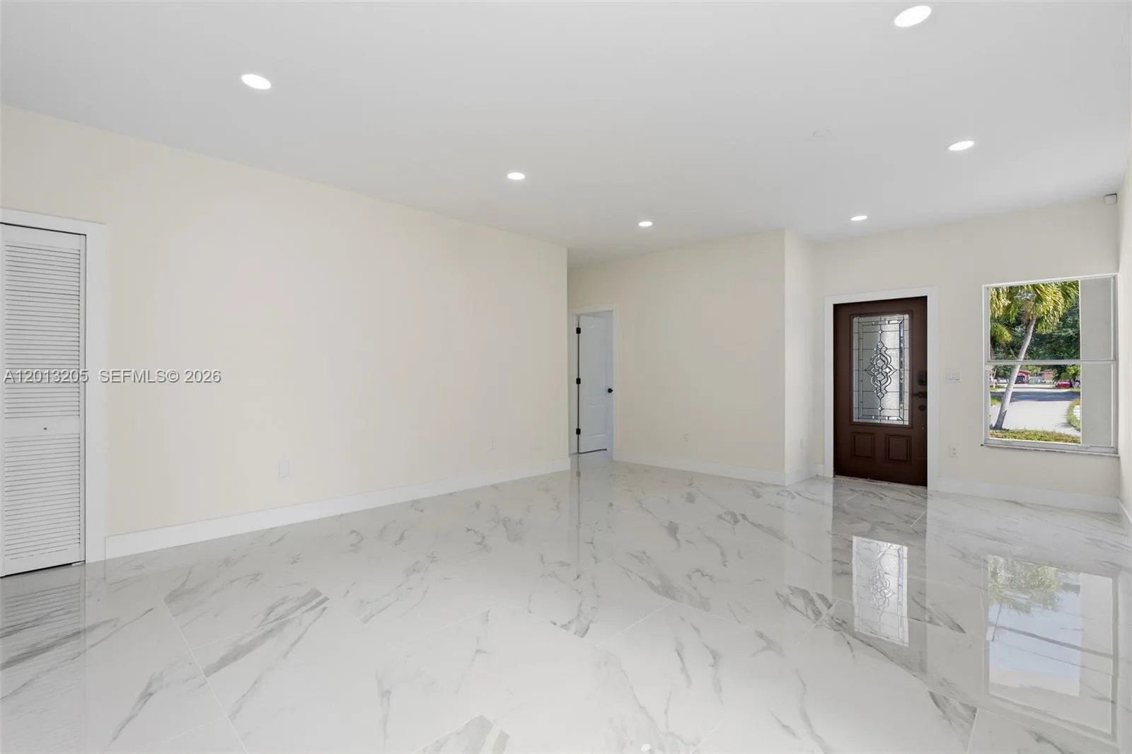 7978 NW 200th St, Hialeah, FL 33015 photo 10