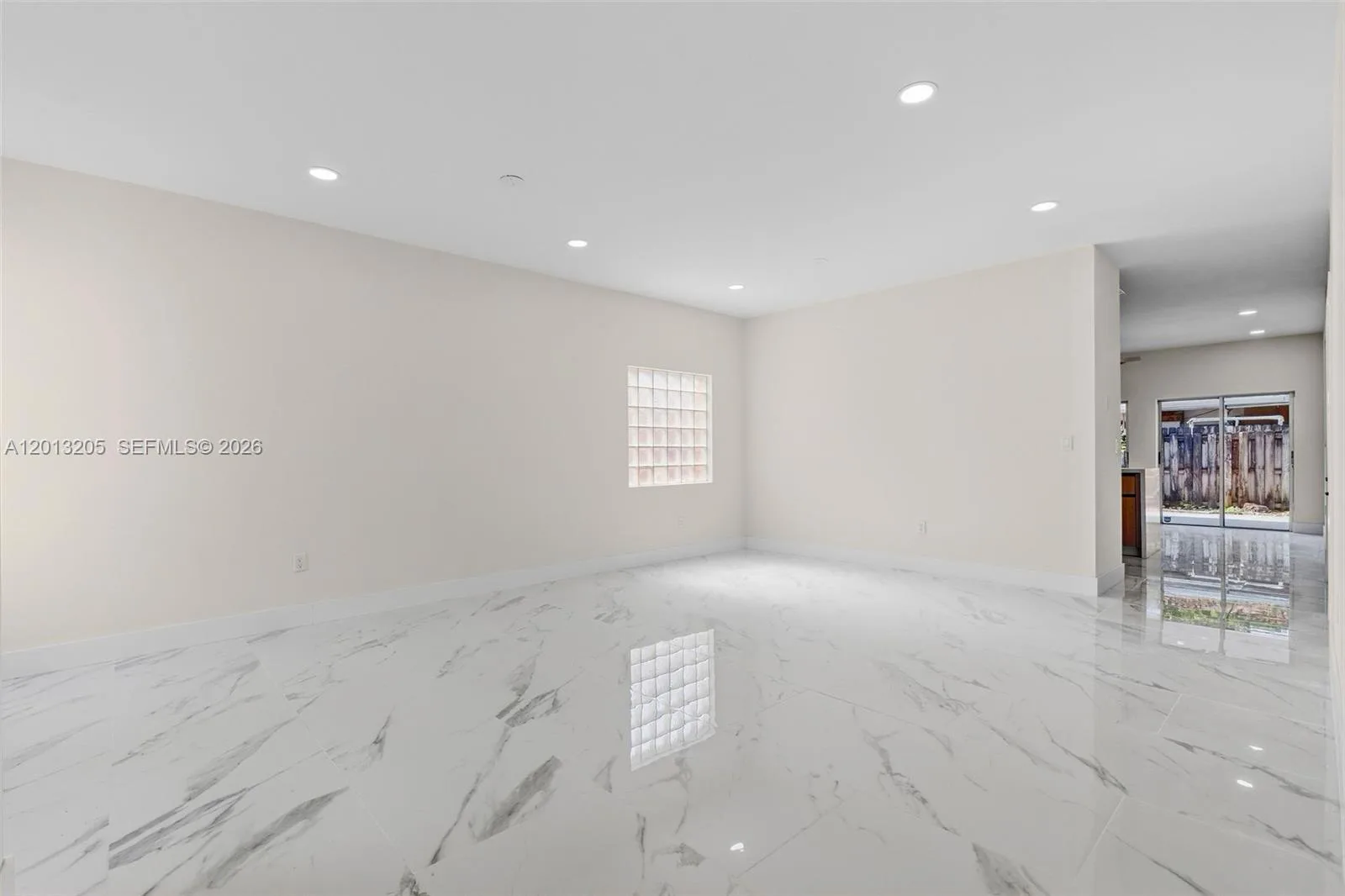 7978 NW 200th St, Hialeah, FL 33015 photo 13
