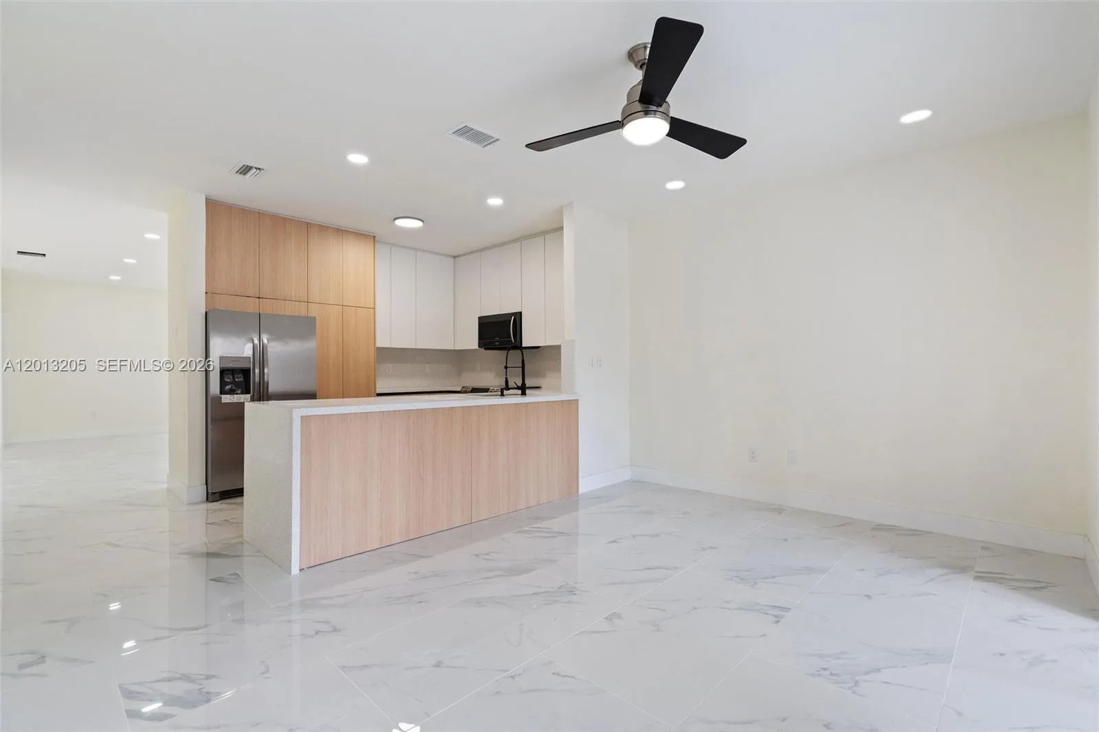 7978 NW 200th St, Hialeah, FL 33015 photo 9
