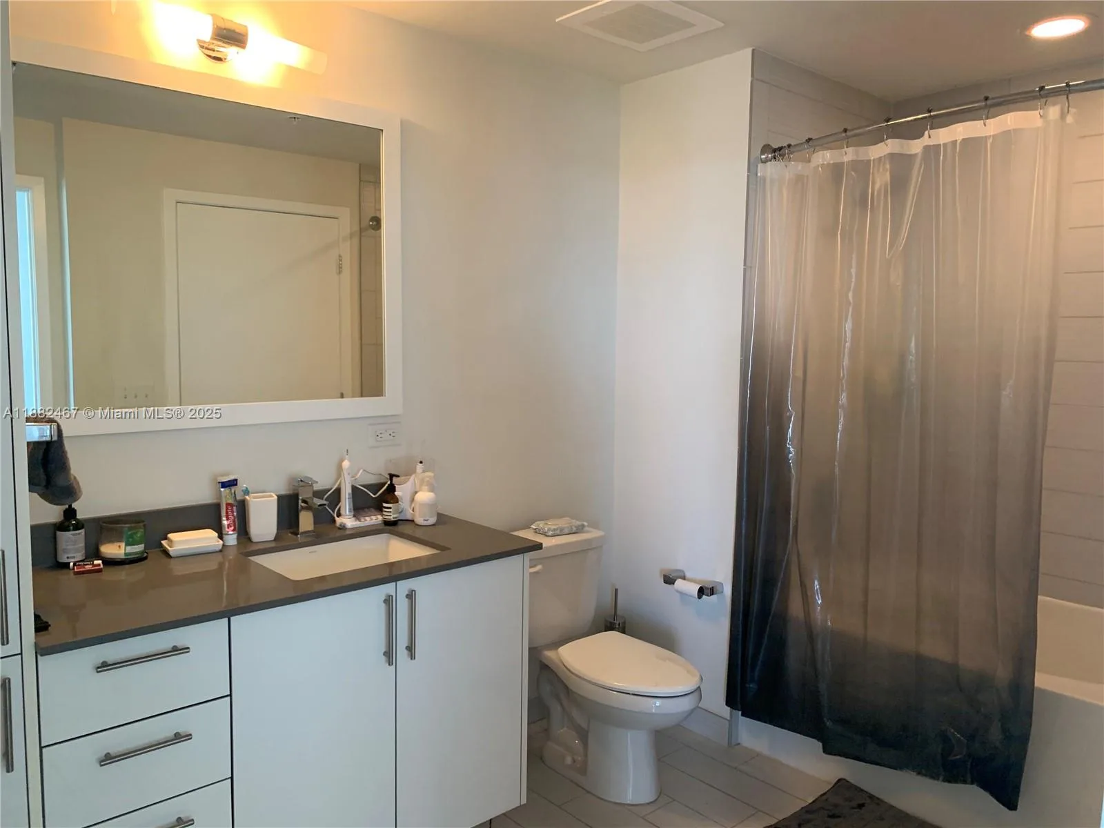 999 SW 1st Ave # 1703, Miami, FL 33130 photo 12