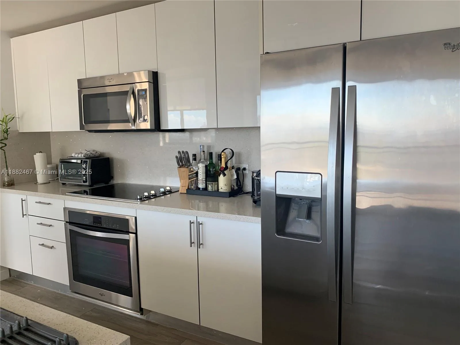 999 SW 1st Ave # 1703, Miami, FL 33130 photo 5