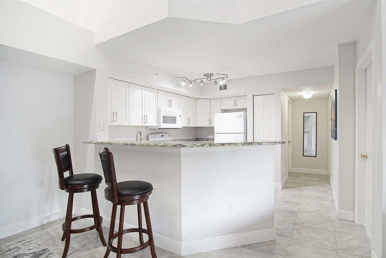4041 San Marino Boulevard # 307, West Palm Beach, FL 33409 photo 7
