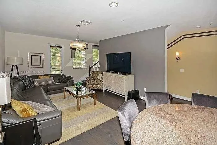 837 SW 147th Ave # 1410, Pembroke Pines, FL 33027 photo 5