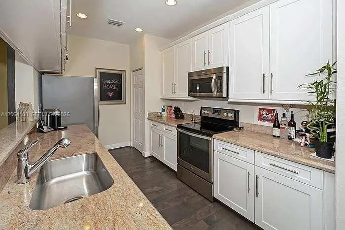 837 SW 147th Ave # 1410, Pembroke Pines, FL 33027 photo 9