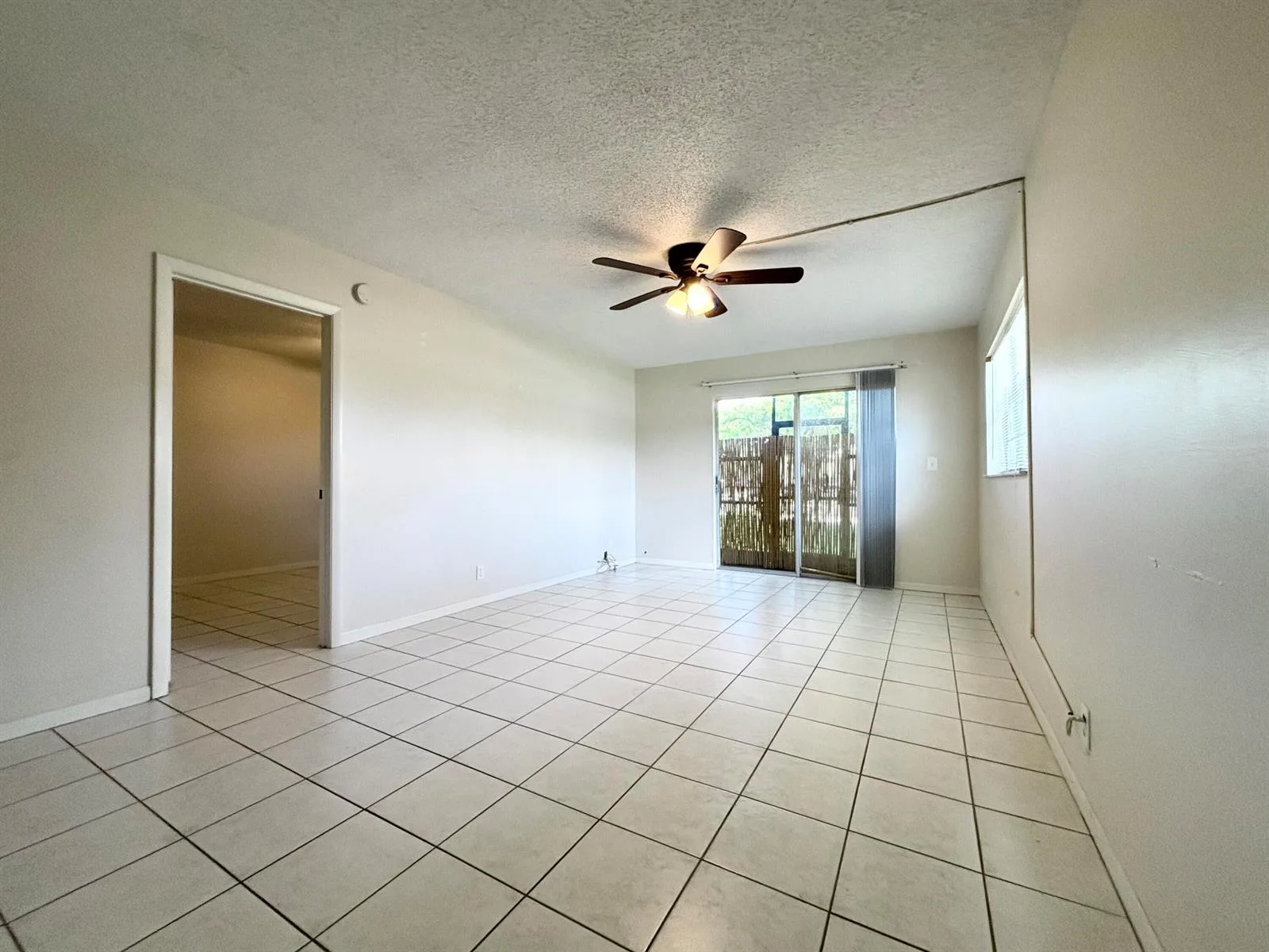 4139 NW 88th Avenue # 104, Coral Springs, FL 33065 photo 3