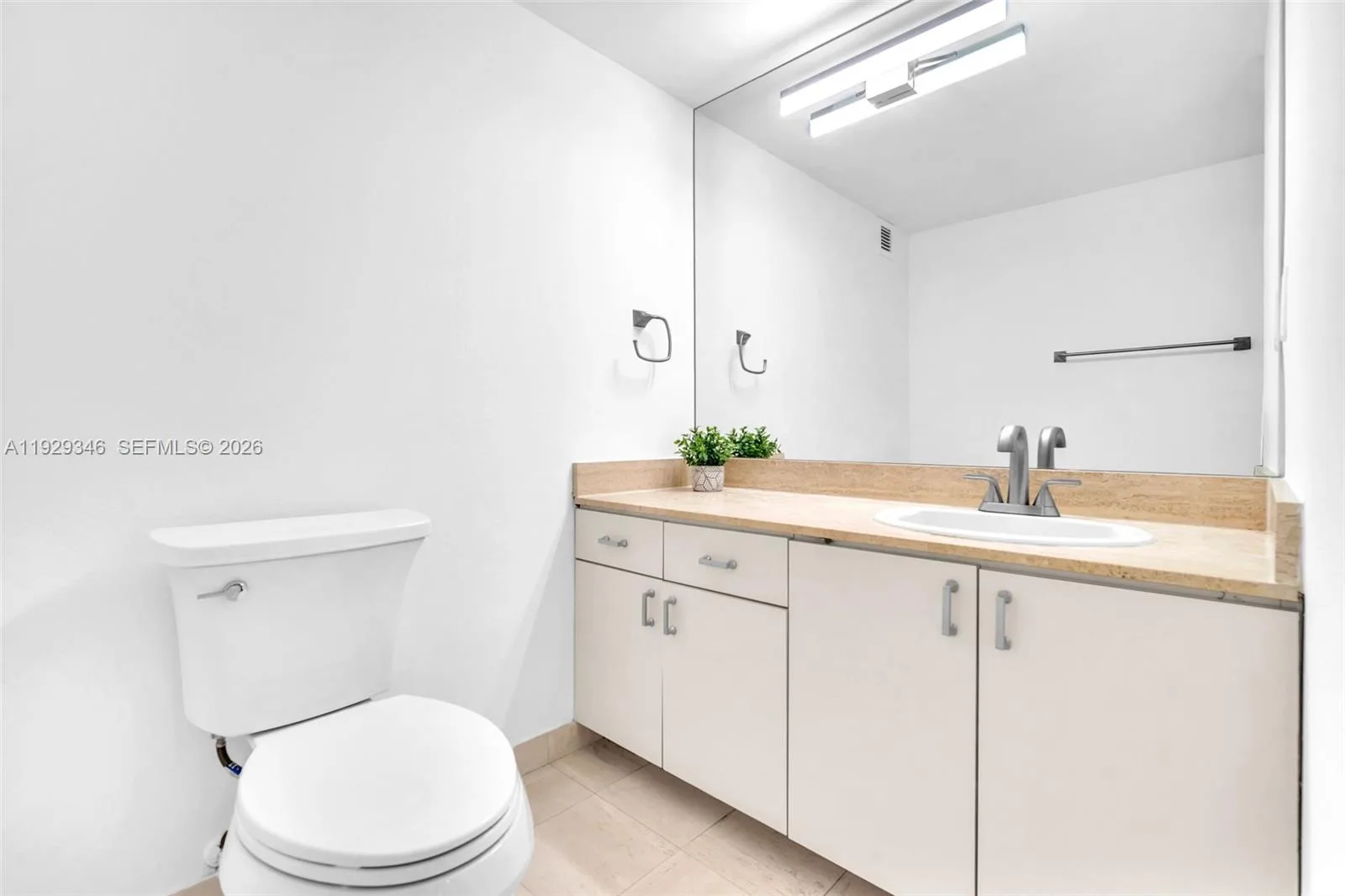 500 Three Islands Blvd # 816, Hallandale Beach, FL 33009 photo 13