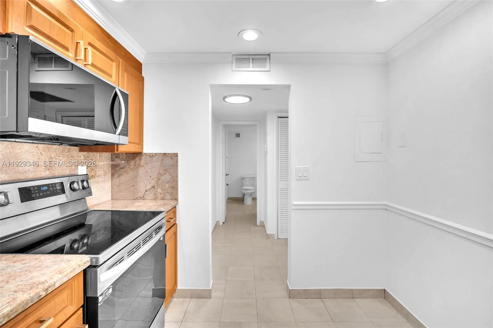 500 Three Islands Blvd # 816, Hallandale Beach, FL 33009 photo 4