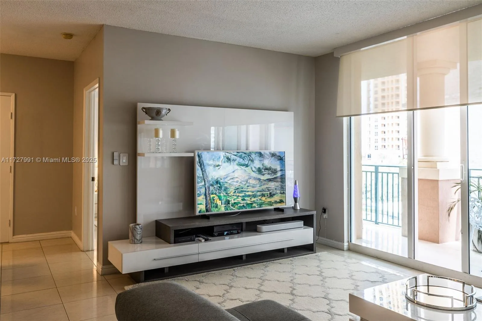 17555 E Atlantic Blvd # 603, Sunny Isles Beach, FL 33160 photo 4
