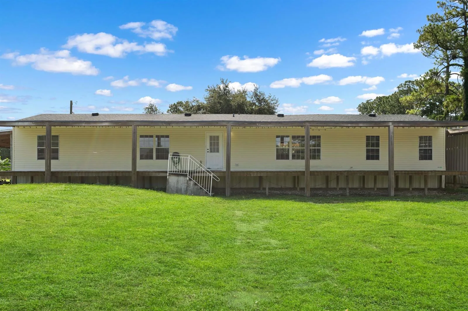 170 S Lindero Street, Clewiston, FL 33440 photo 11