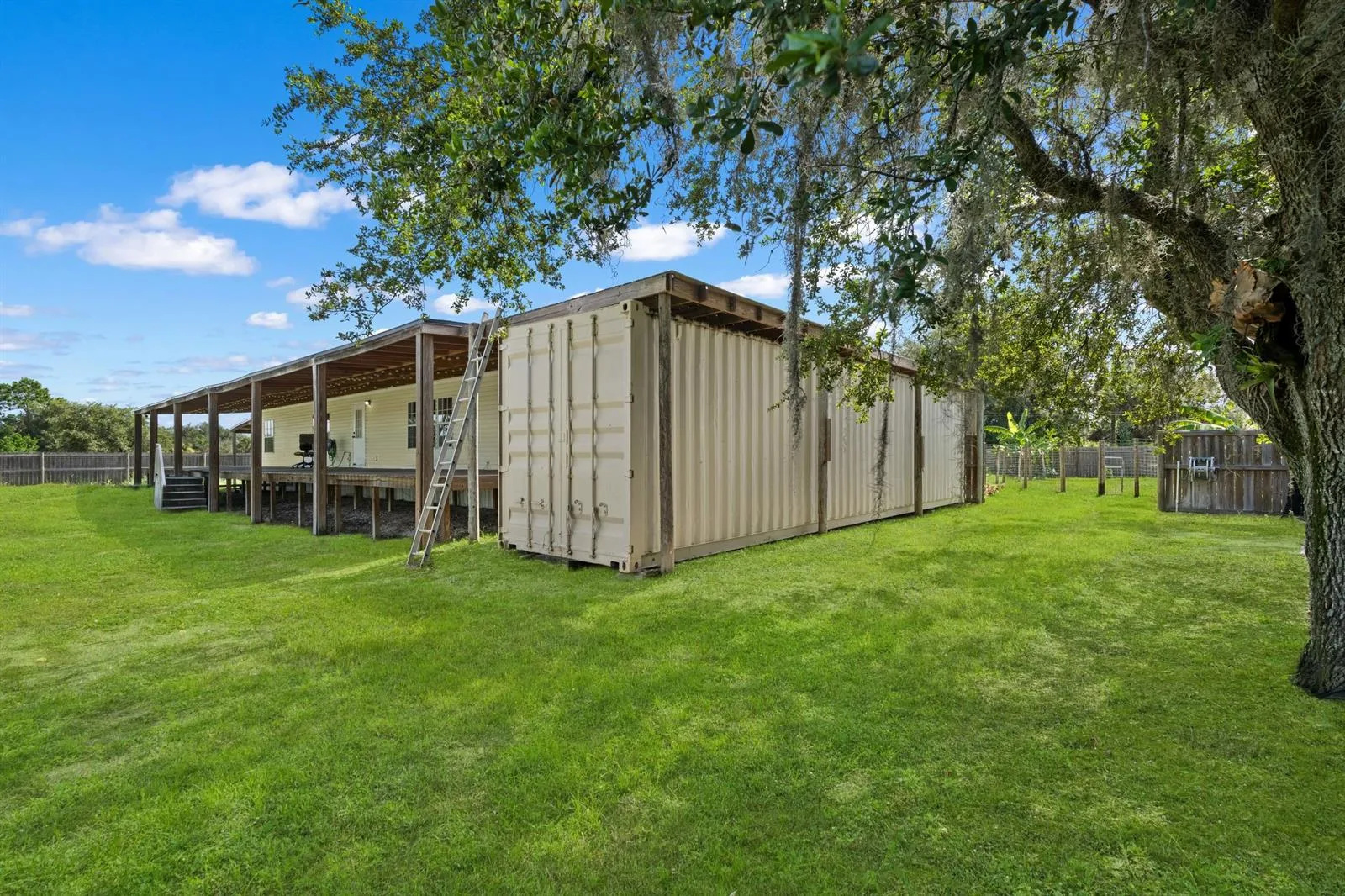 170 S Lindero Street, Clewiston, FL 33440 photo 4