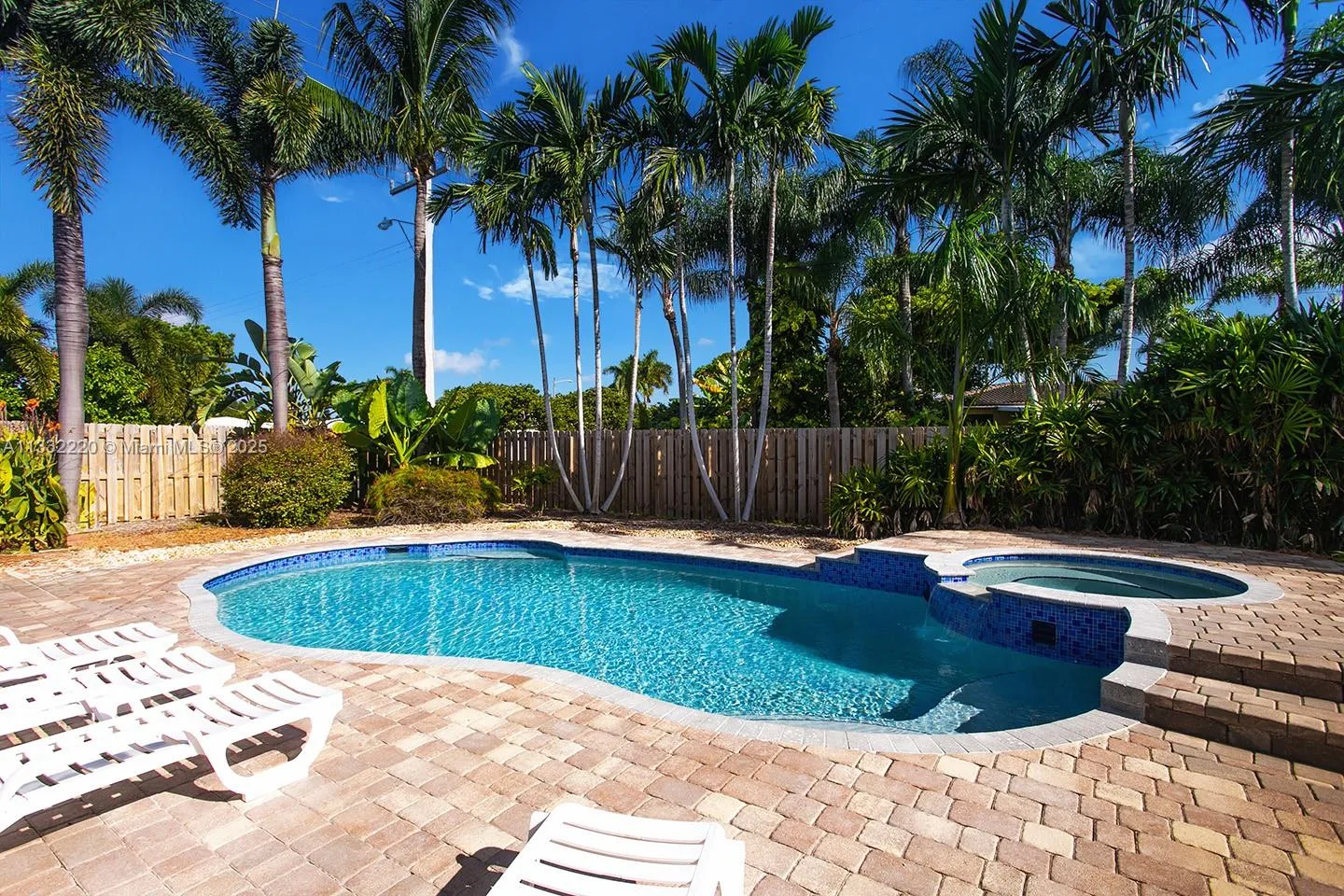 333 SE 3rd Ave, Dania Beach, FL 33004 photo 2