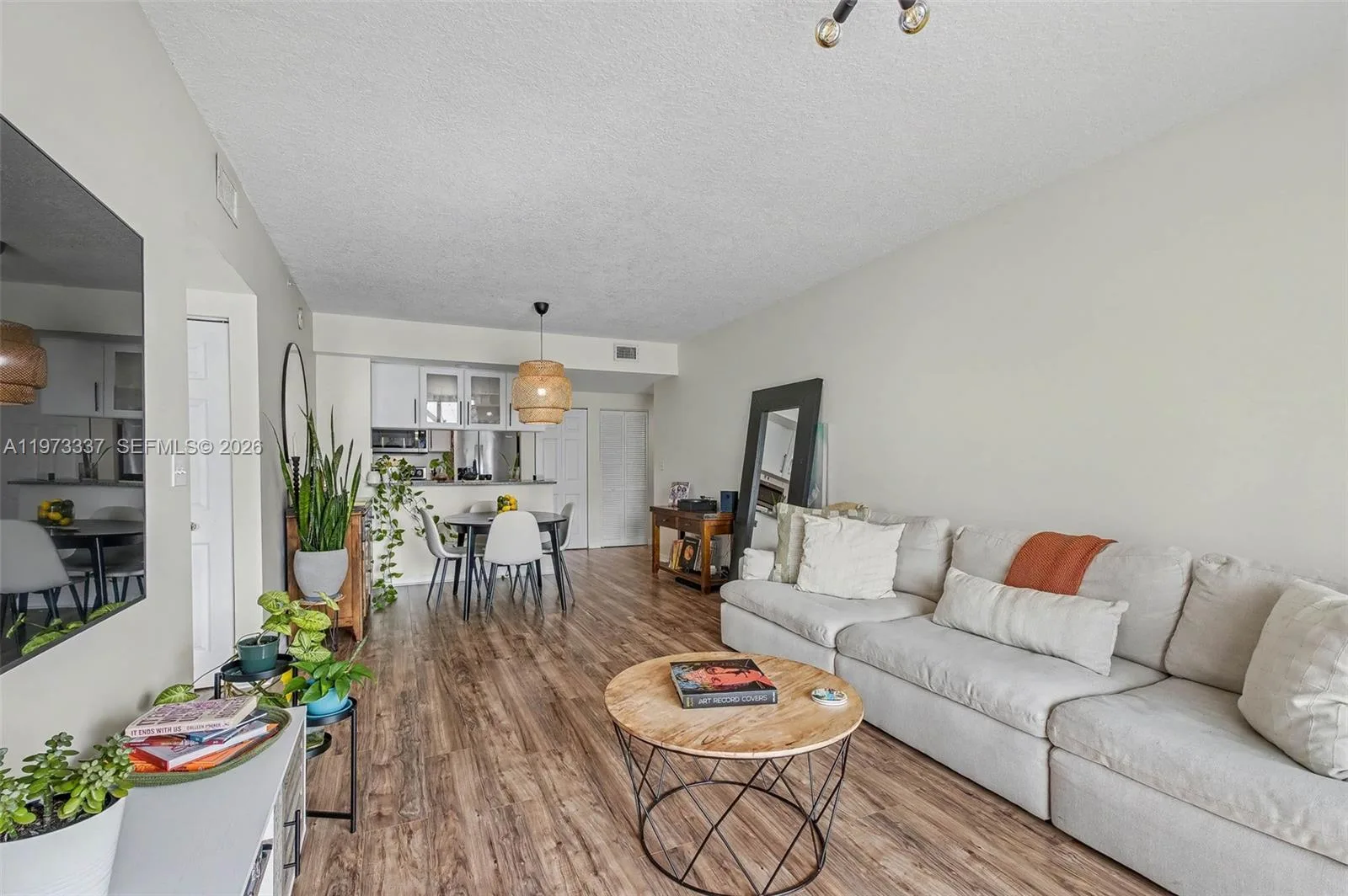 275 NE 18th St # 703, Miami, FL 33132 photo 2