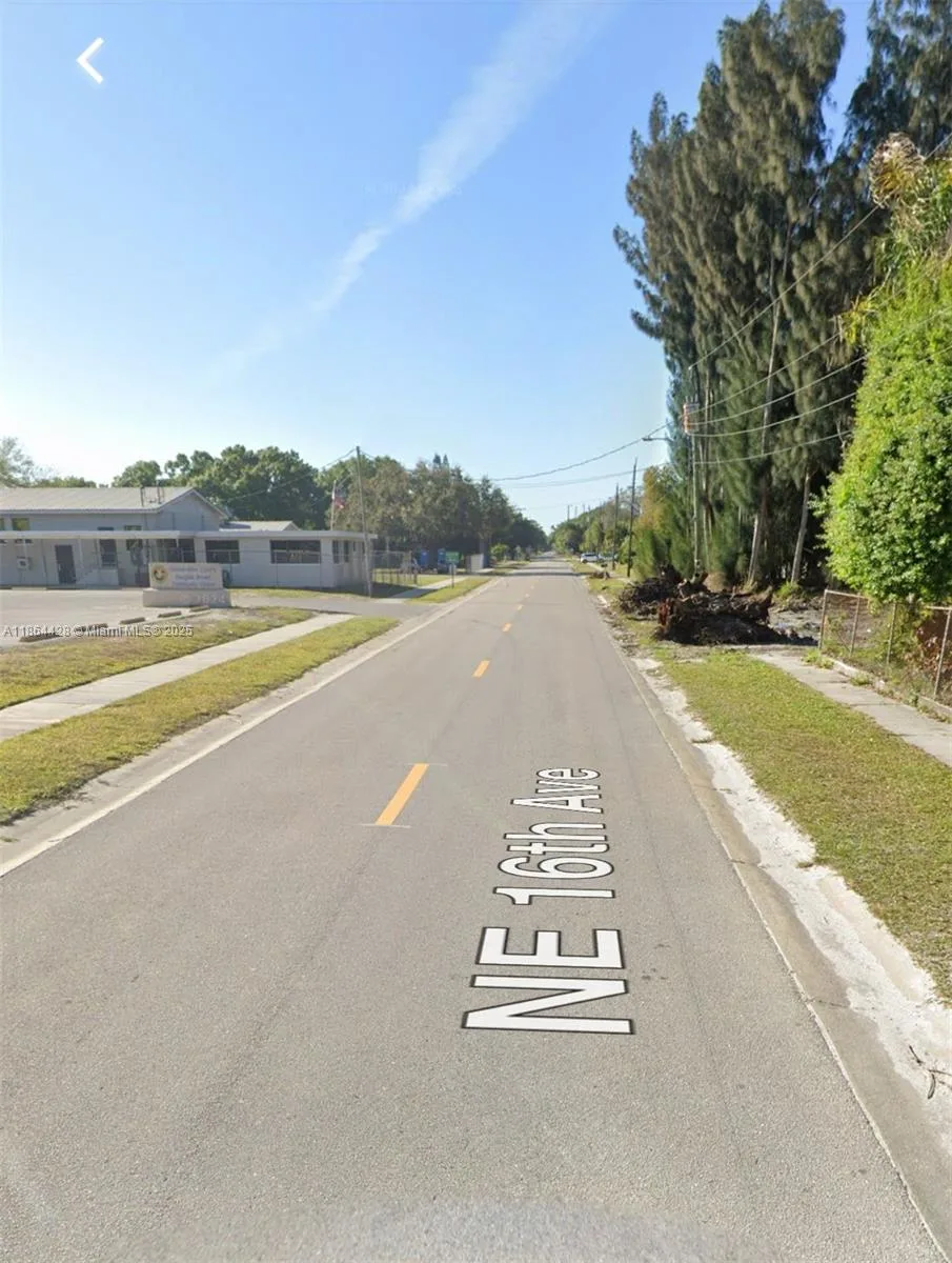 866 NE 16 ave, Okeechobee, FL 34972 photo 3