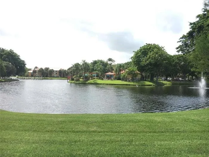 10709 Cleary Blvd # 307, Plantation, FL 33324 photo 6