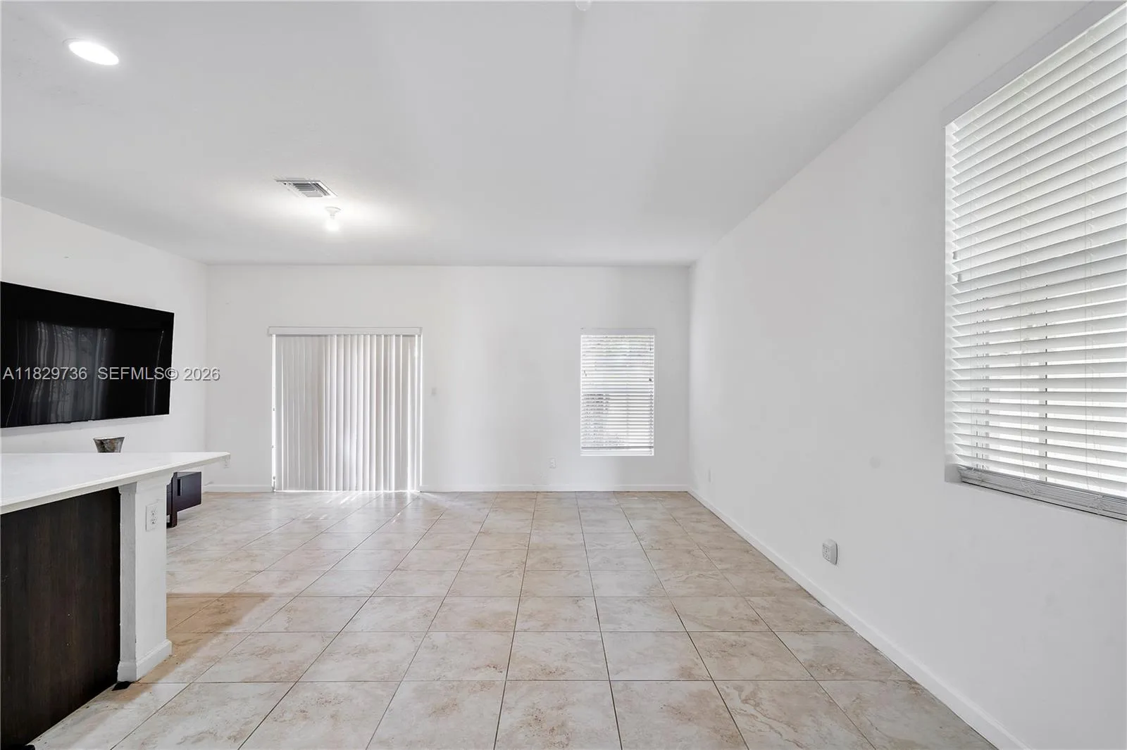 1128 NW 40th Ter, Lauderhill, FL 33313 photo 5