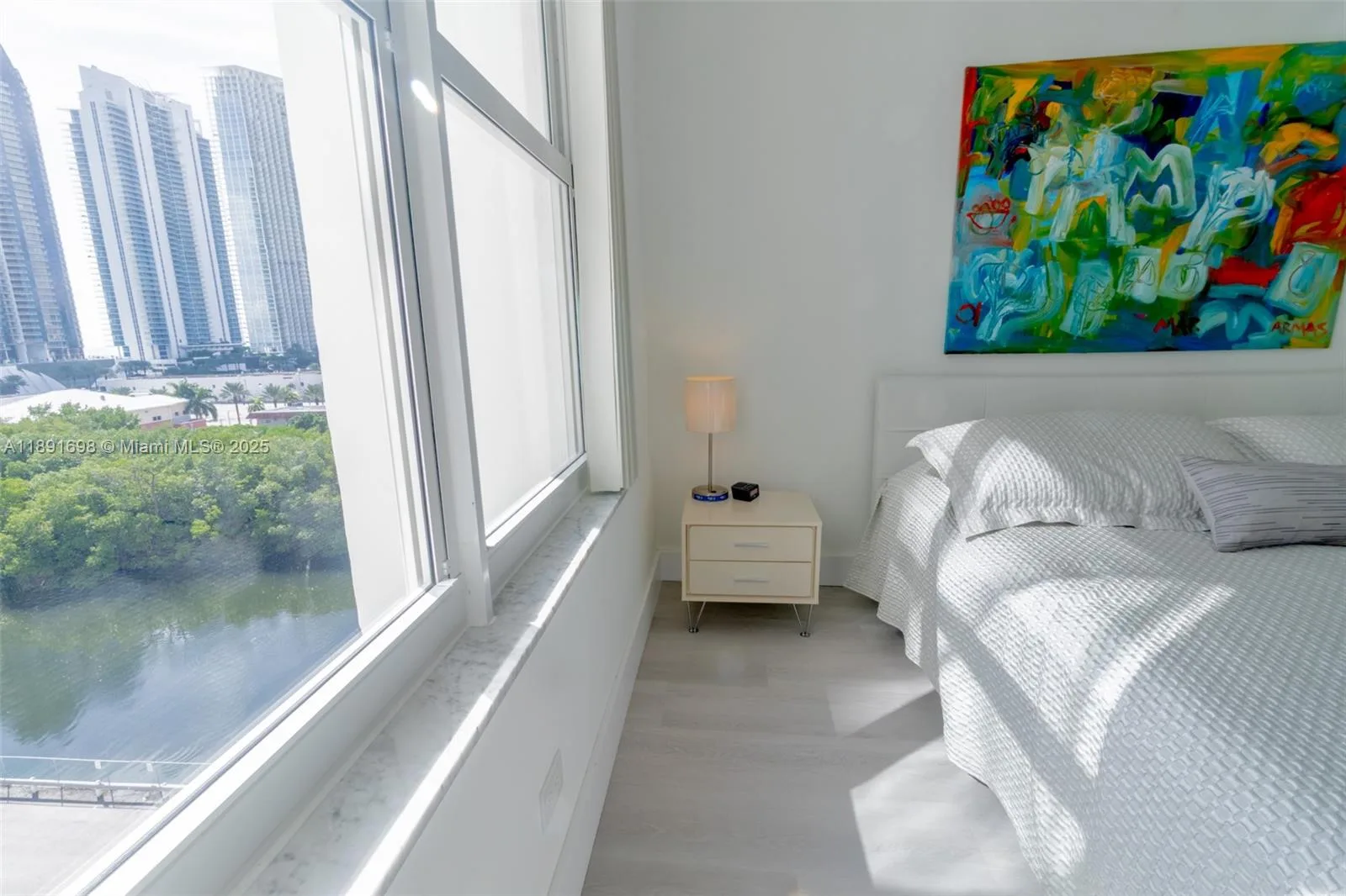 230 174th St # 920, Sunny Isles Beach, FL 33160 photo 12