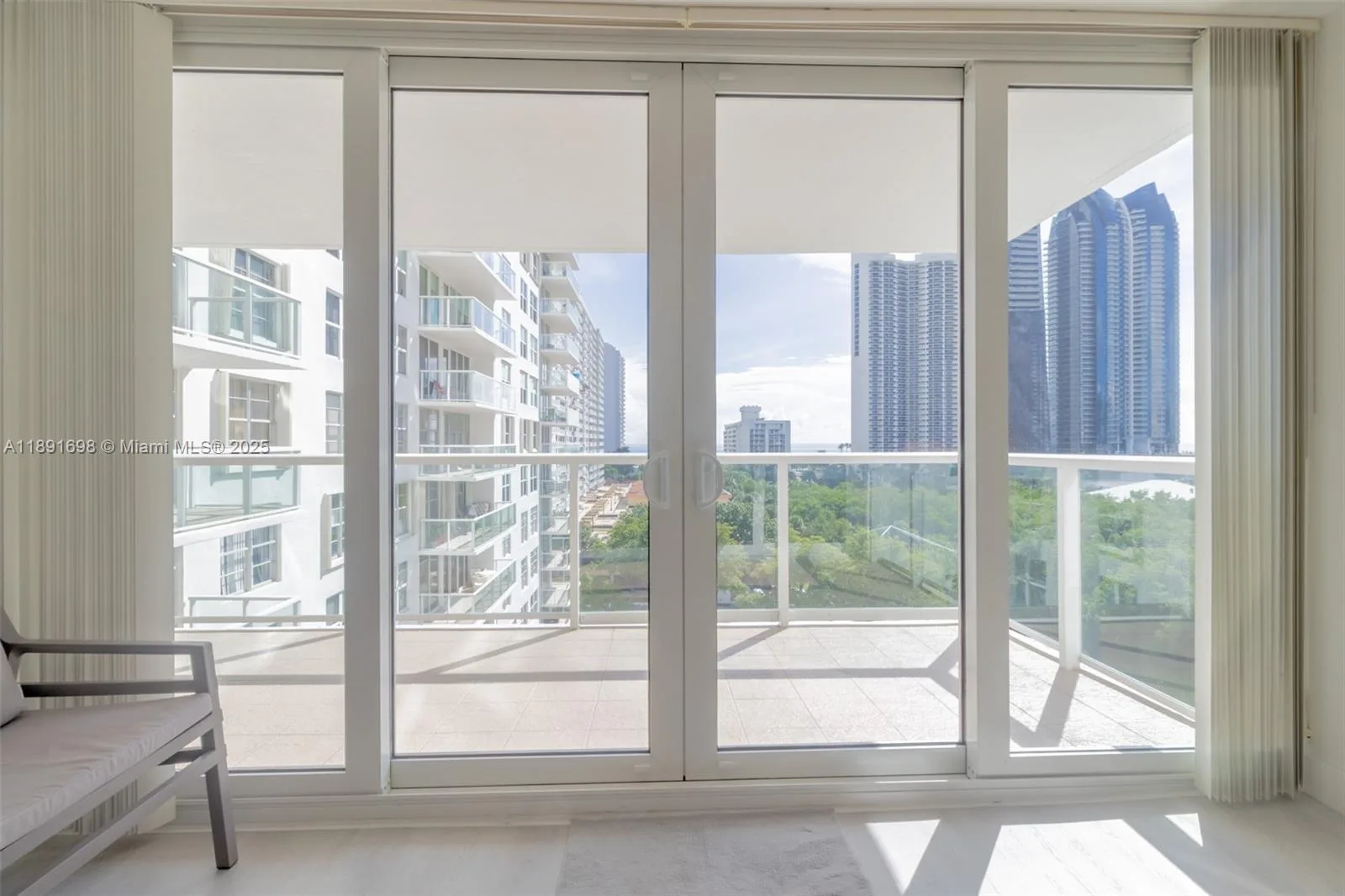 230 174th St # 920, Sunny Isles Beach, FL 33160 photo 2
