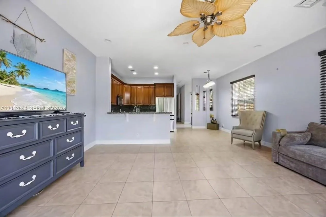 1321 NE 5th Ter, Fort Lauderdale, FL 33304 photo 12