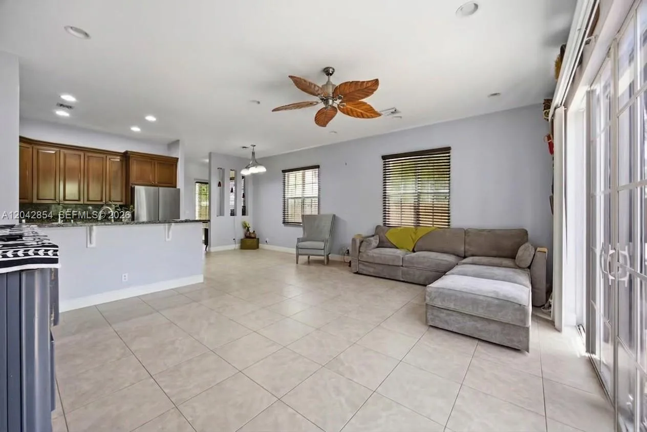 1321 NE 5th Ter, Fort Lauderdale, FL 33304 photo 13