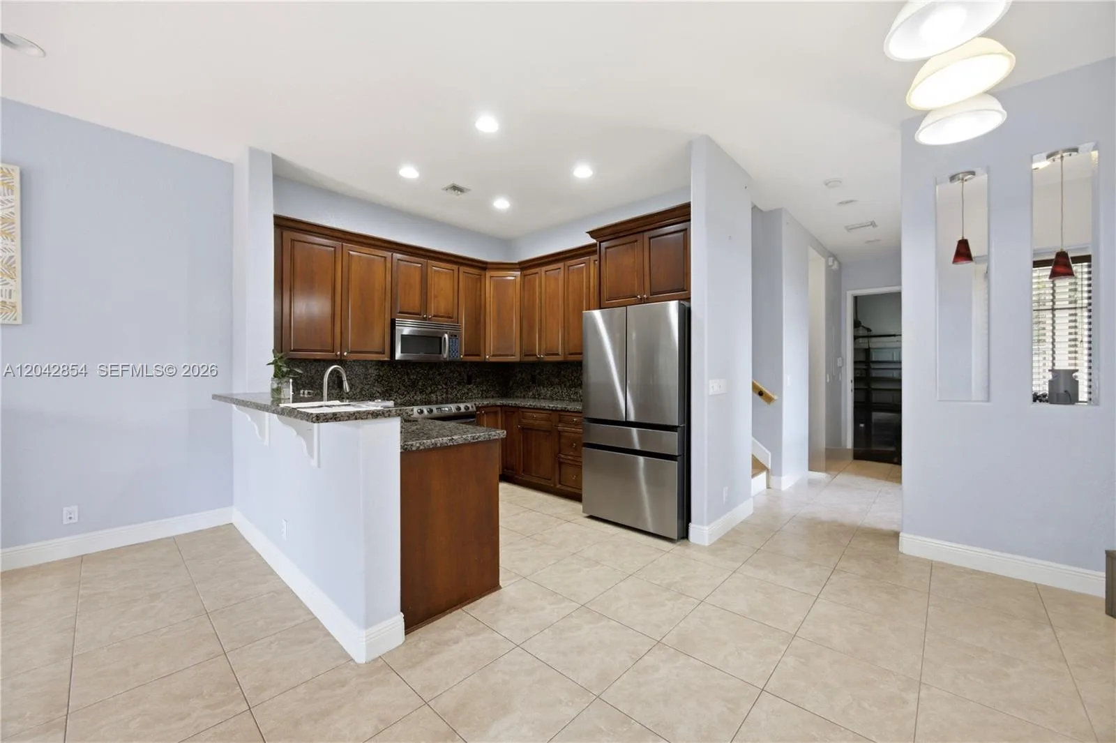 1321 NE 5th Ter, Fort Lauderdale, FL 33304 photo 9