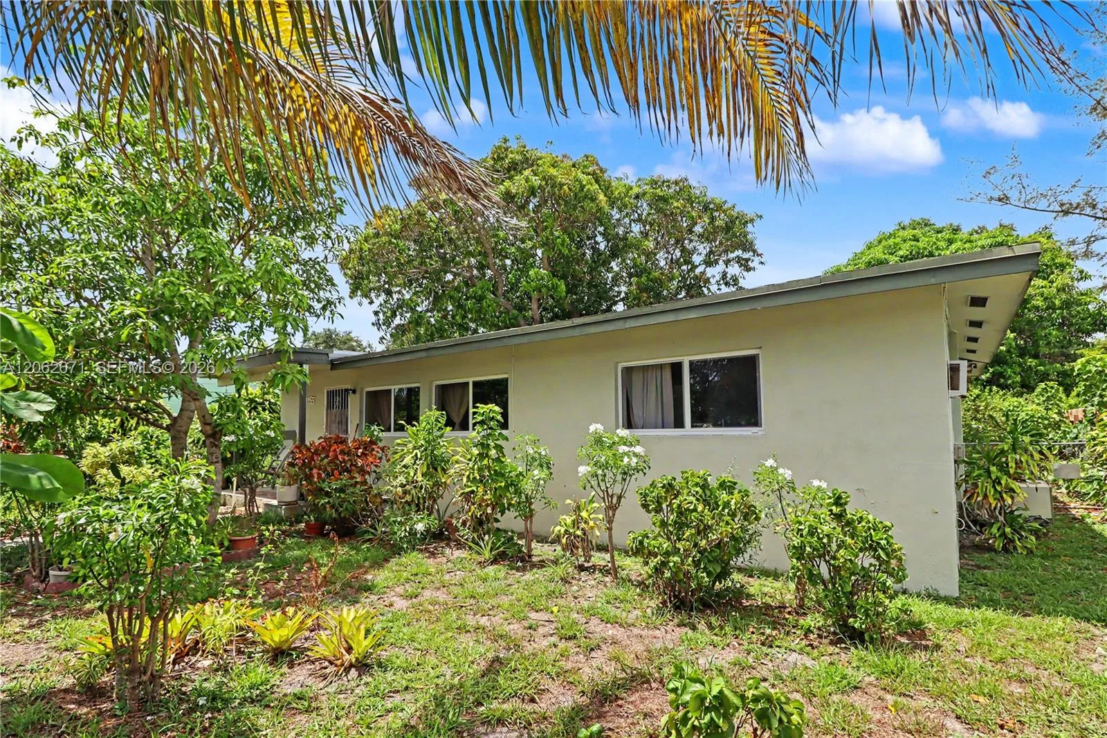 1155 NE 136th St, North Miami, FL 33161